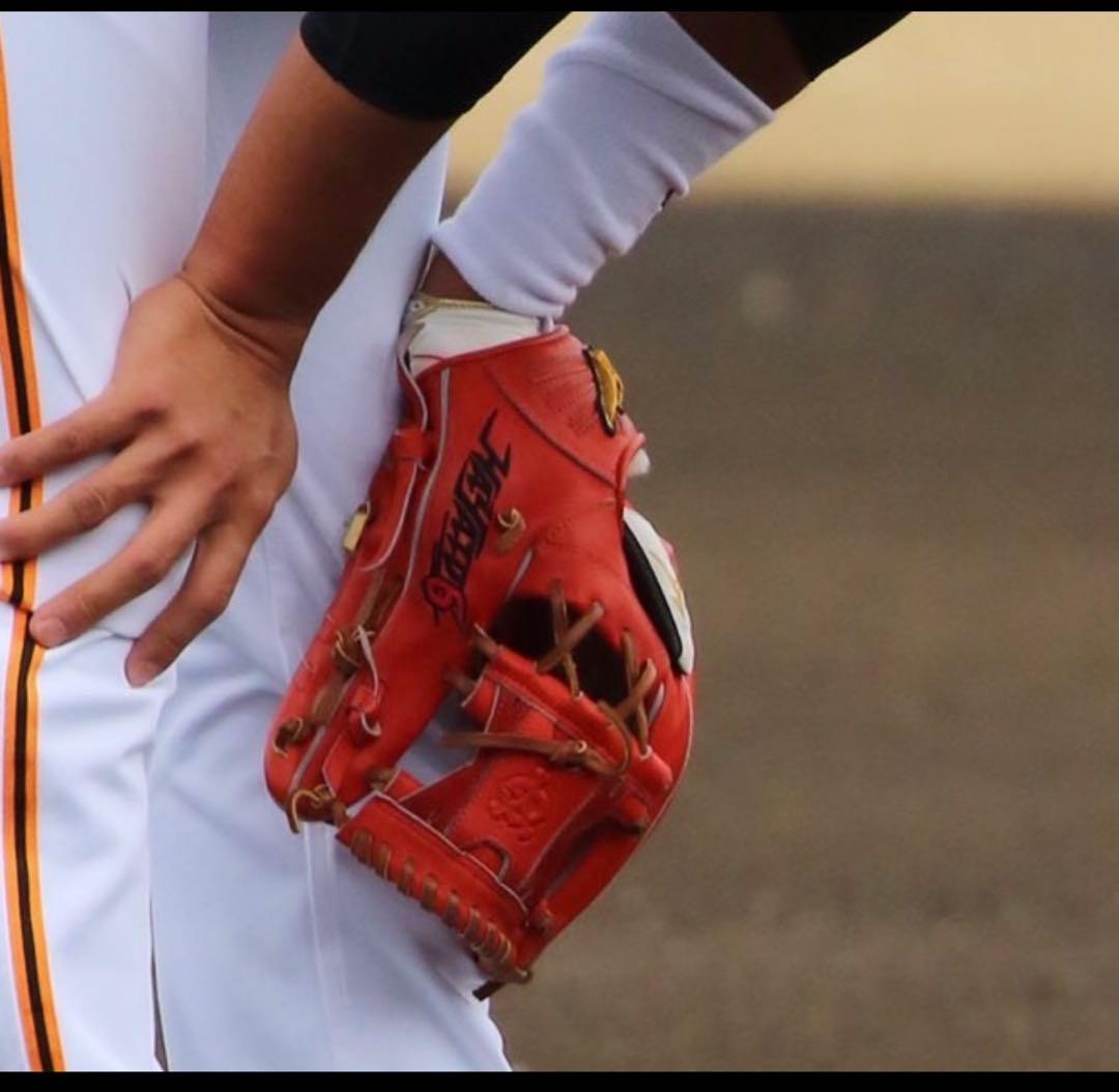 Mizuno Pro 軟式グローブ 赤