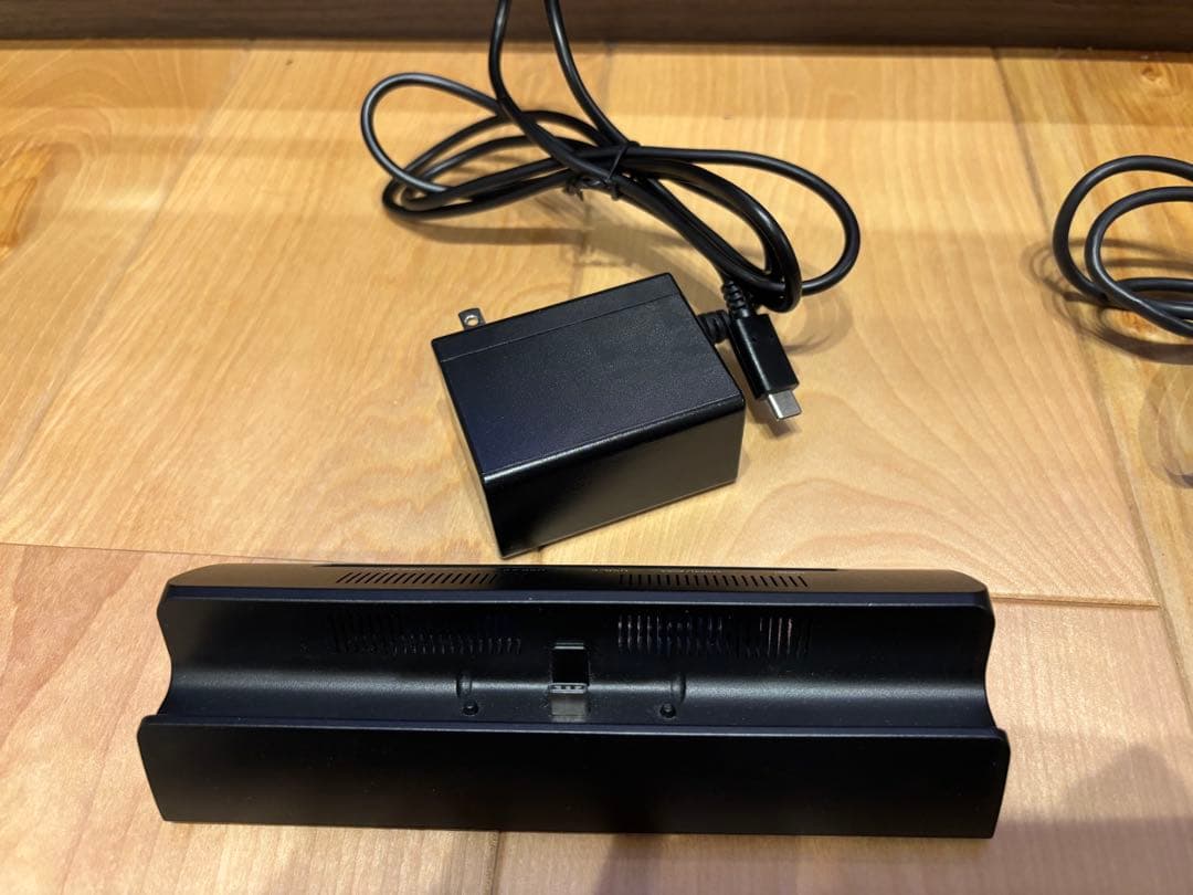 Nintendo Switch グレー 本体 充実の付属品