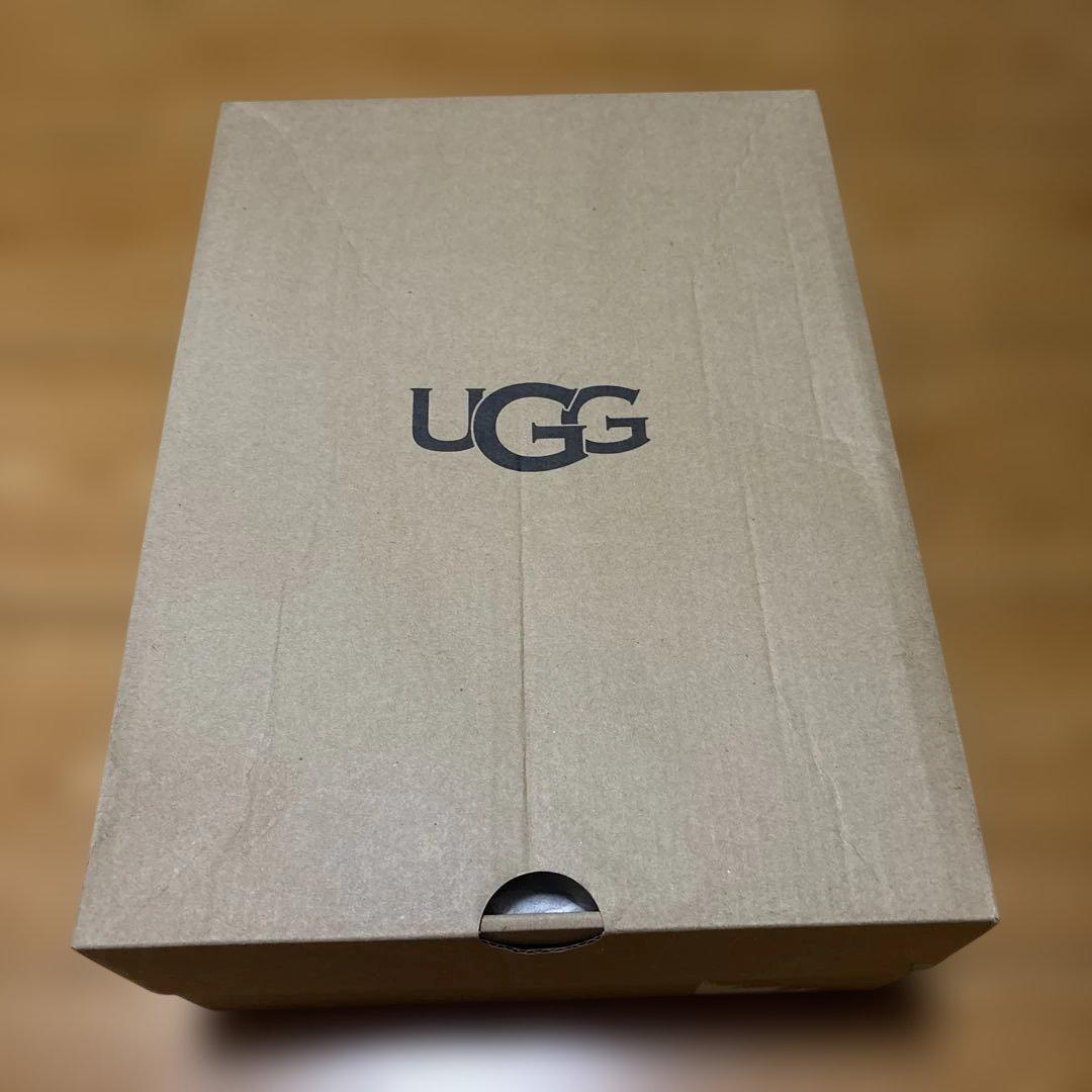 ミーハー UGG ブラック ムートンブーツ ストーン