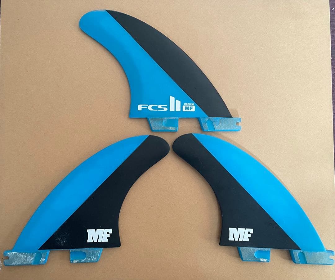 廃盤カラー ！FCS II MF ミックファニング！ フィン！M