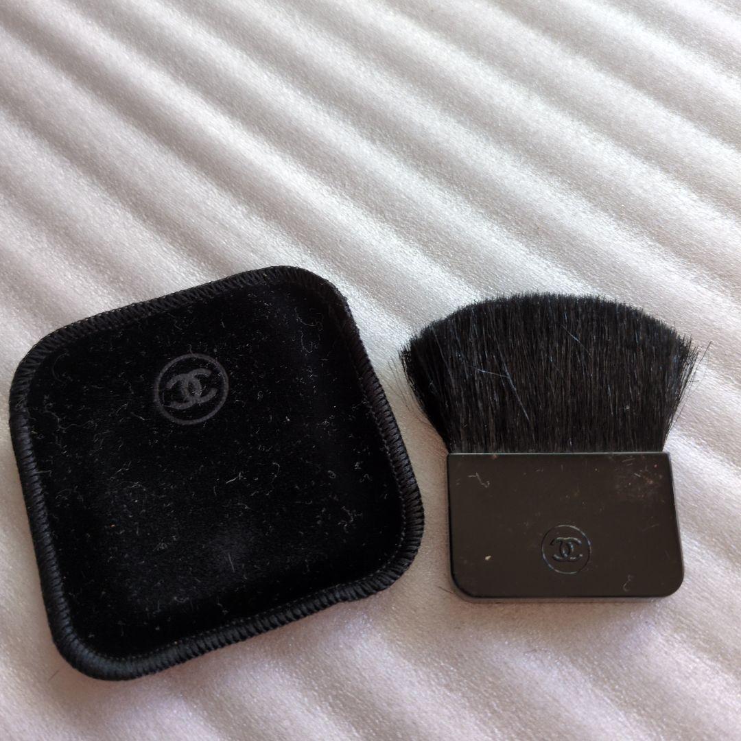 Chanel フェイスパウダー ピンク系