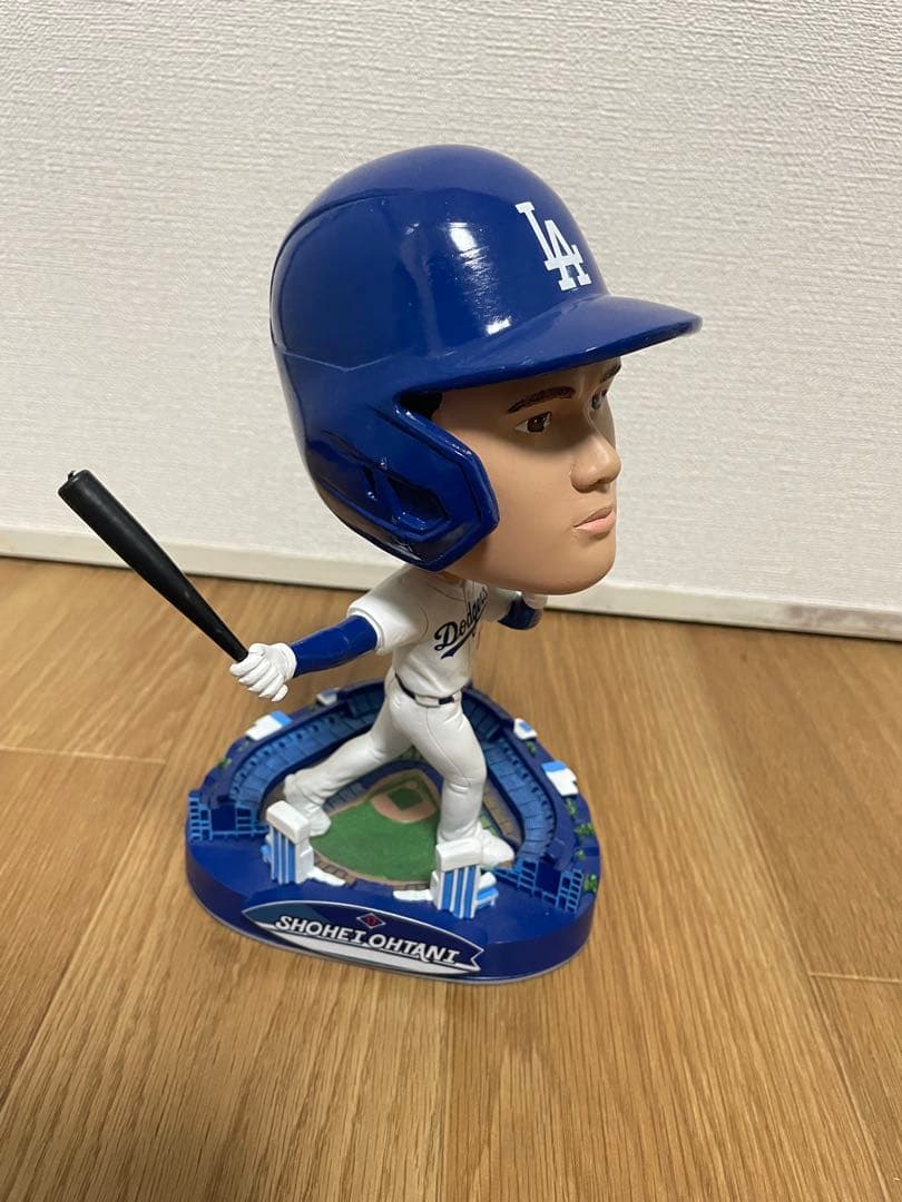 R*T様 大谷翔平　ボブルヘッド　世界限定5000個　おまけ付き