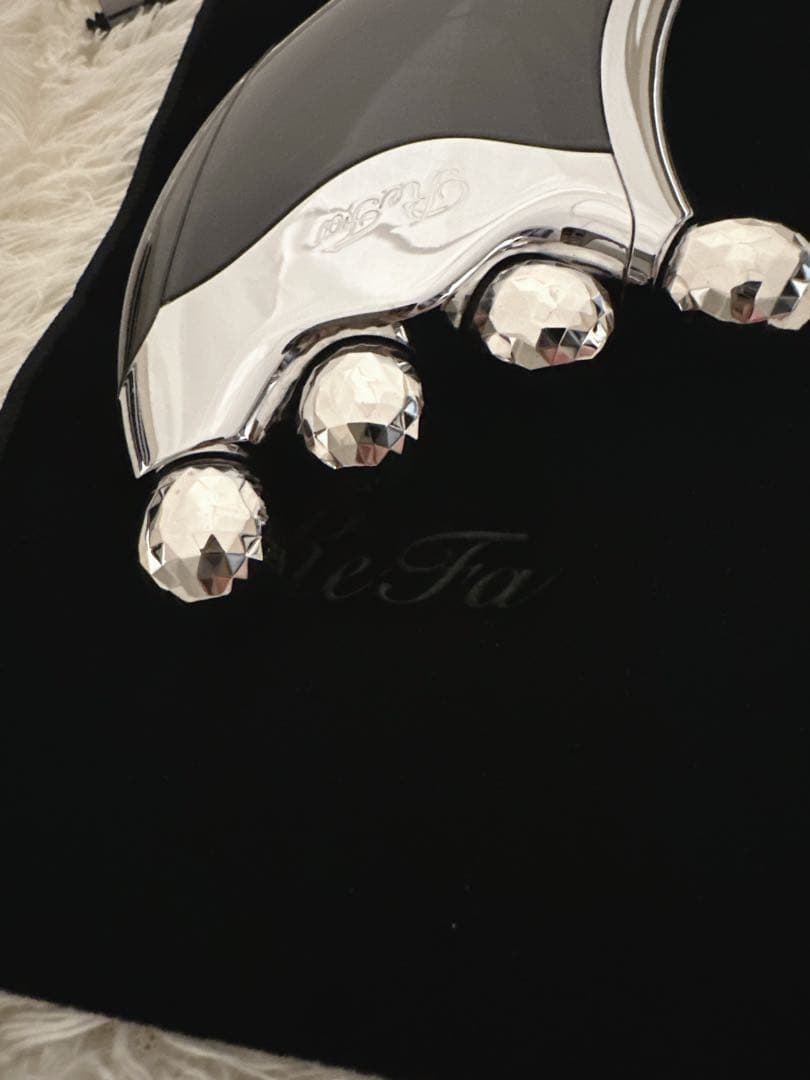 ReFa 4CAXA リファフォーカッサ　美顔器ローラー