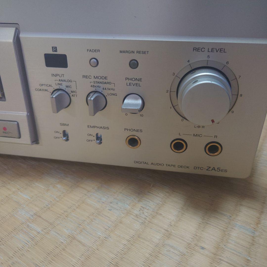 SONY DTC-ZA5ES DATデッキ