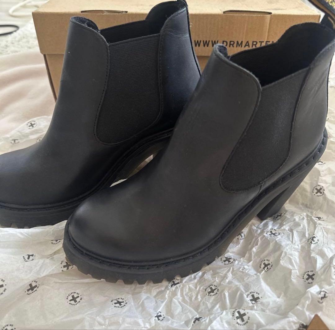 ✨ Dr.Martens (ドクターマーチン) Hurston チェルシーブーツ