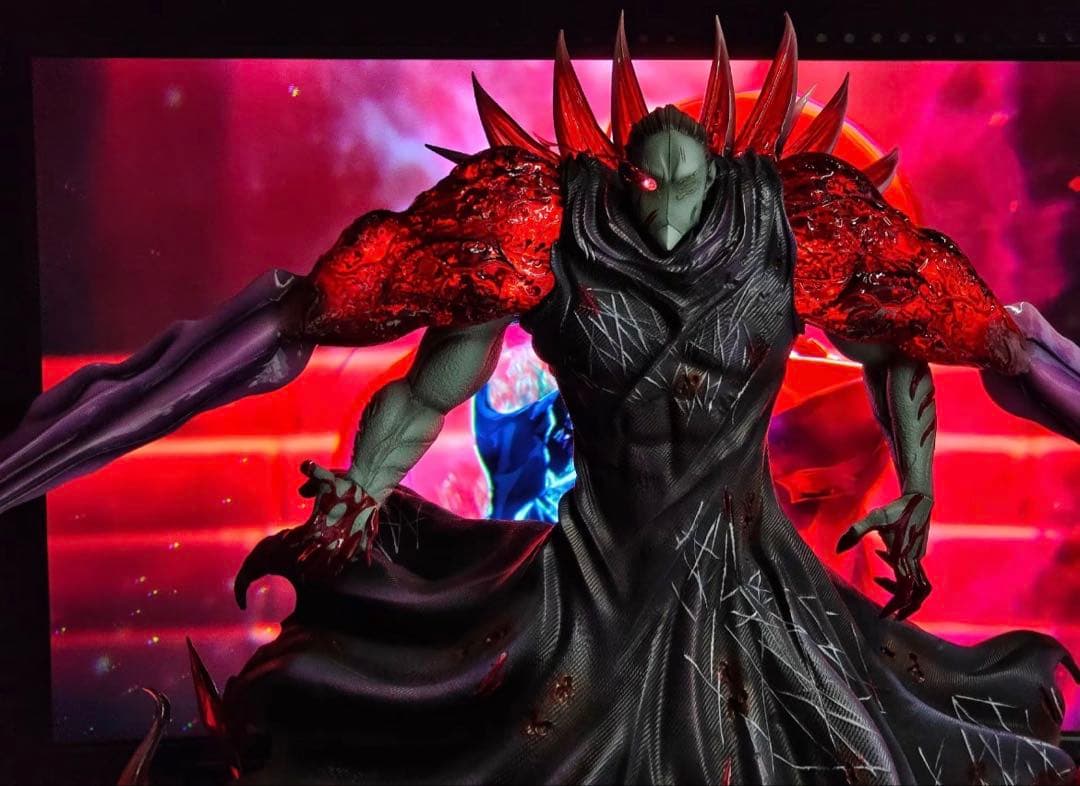 東京喰種ト 店長 芳村功善 ガレージキット ガレキ スタチュー②