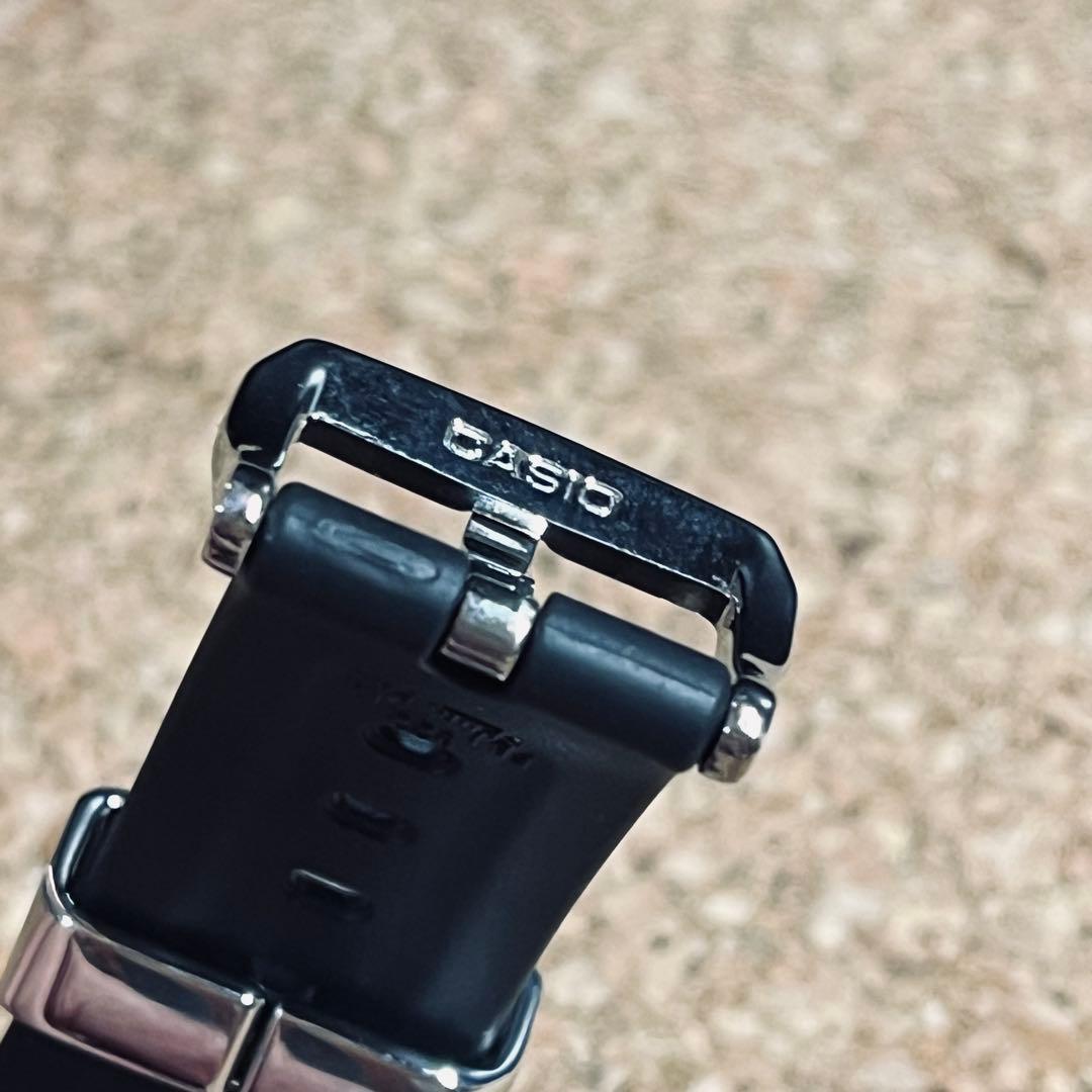 カシオGーSHOCK/GMWーB5000ー 1JF電波ソーラー／メタルカバード