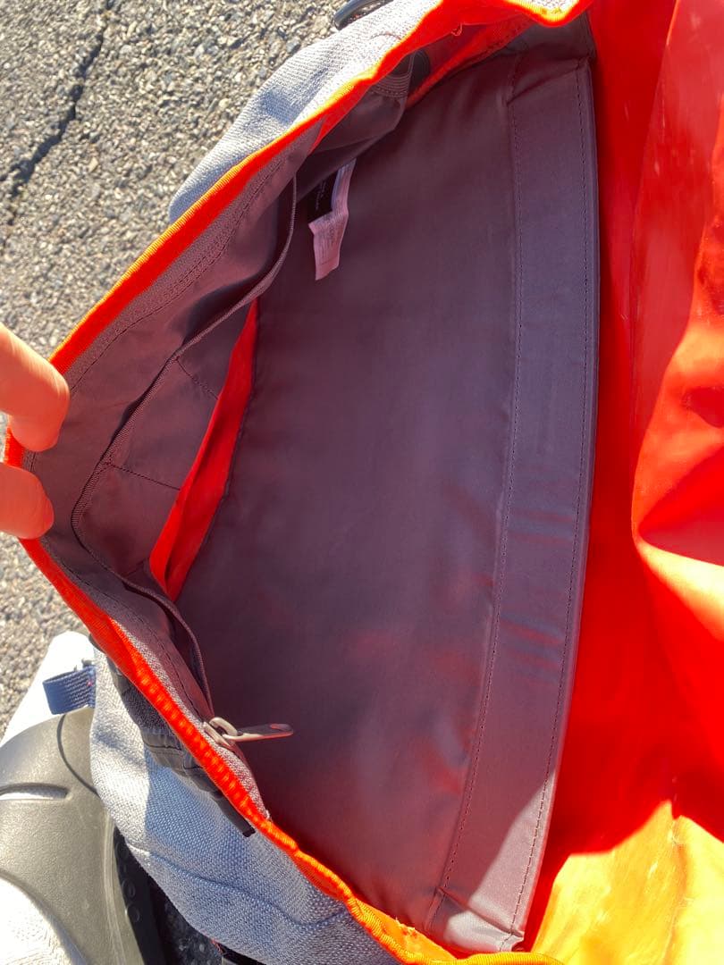 Timbuk2メッセンジャーバッグ Sサイズ グレー×オレンジ ショルダーバッグ