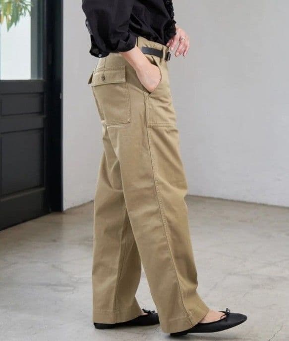 美品 スピックアンドスパン ルーズベイカーパンツベージュ 40