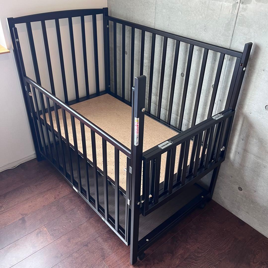 ヤマサキ　ベビーベッド　ツーオープン　ハイタイプ　標準サイズ　ダークブラウン