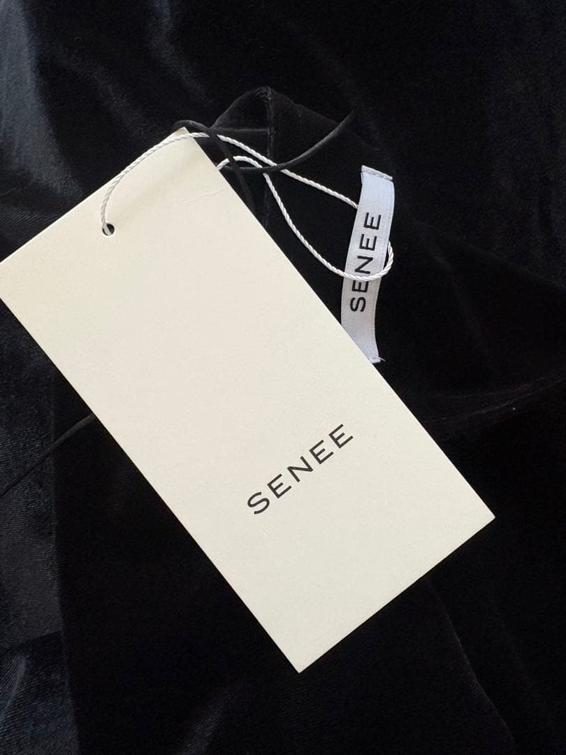 【24時間以内発送】SENEE velour ribbon one-piece