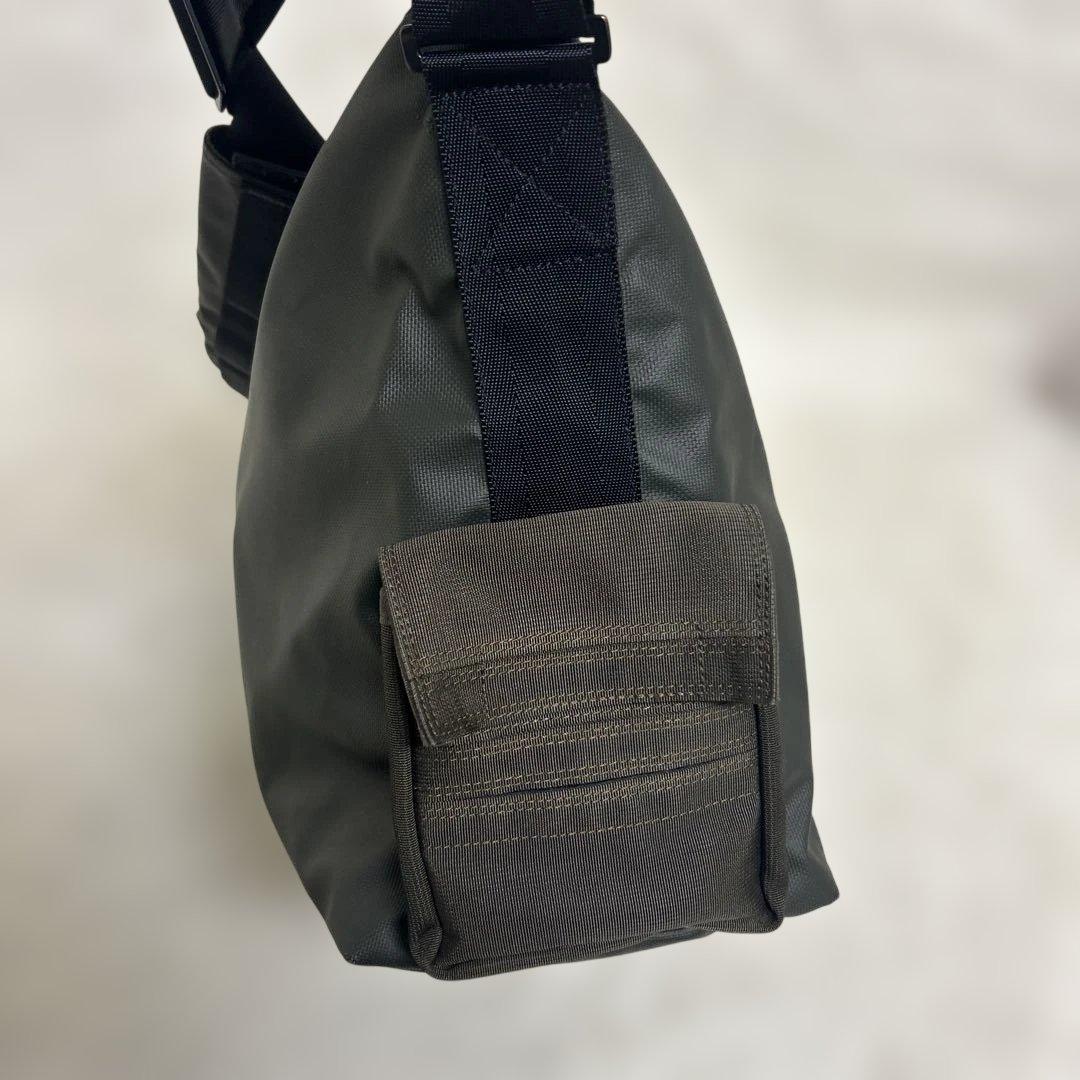 希少　美品　ポーター プリズム　ショルダーバッグ　ボディバッグ　A4収納可