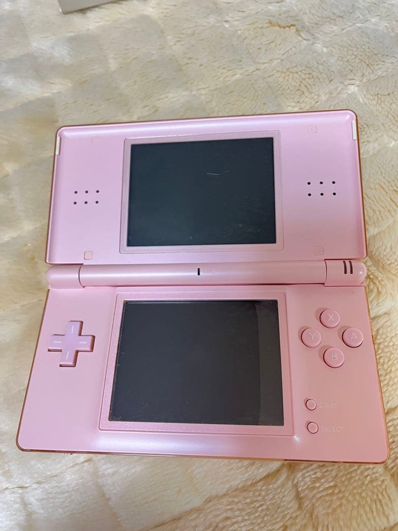 任天堂 Nintendo ニンテンドー DS Lite ノーブルピンク希少品