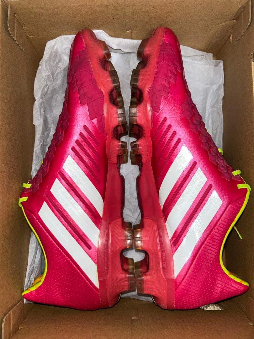 アディダス サッカースパイク プレデター リーサルゾーン HG 27cm