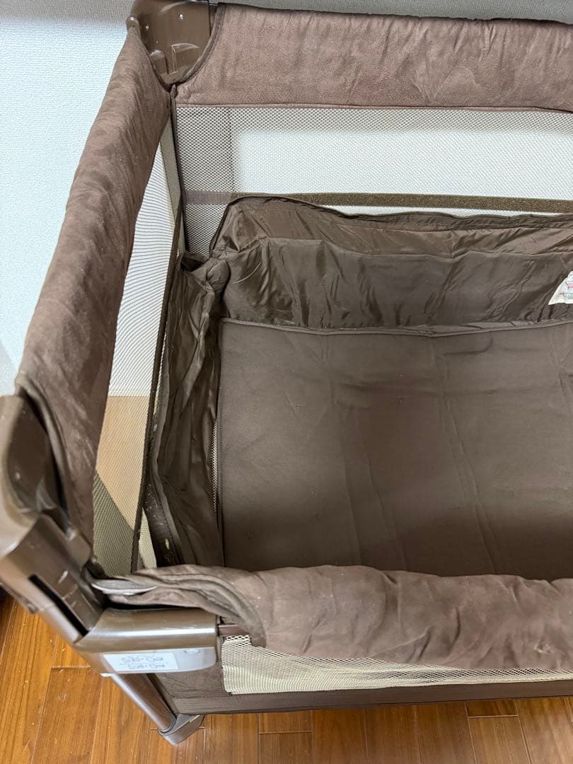 【美品】Aprica ココネルエアー プラス ベビーベッド ブラウン 折り畳み