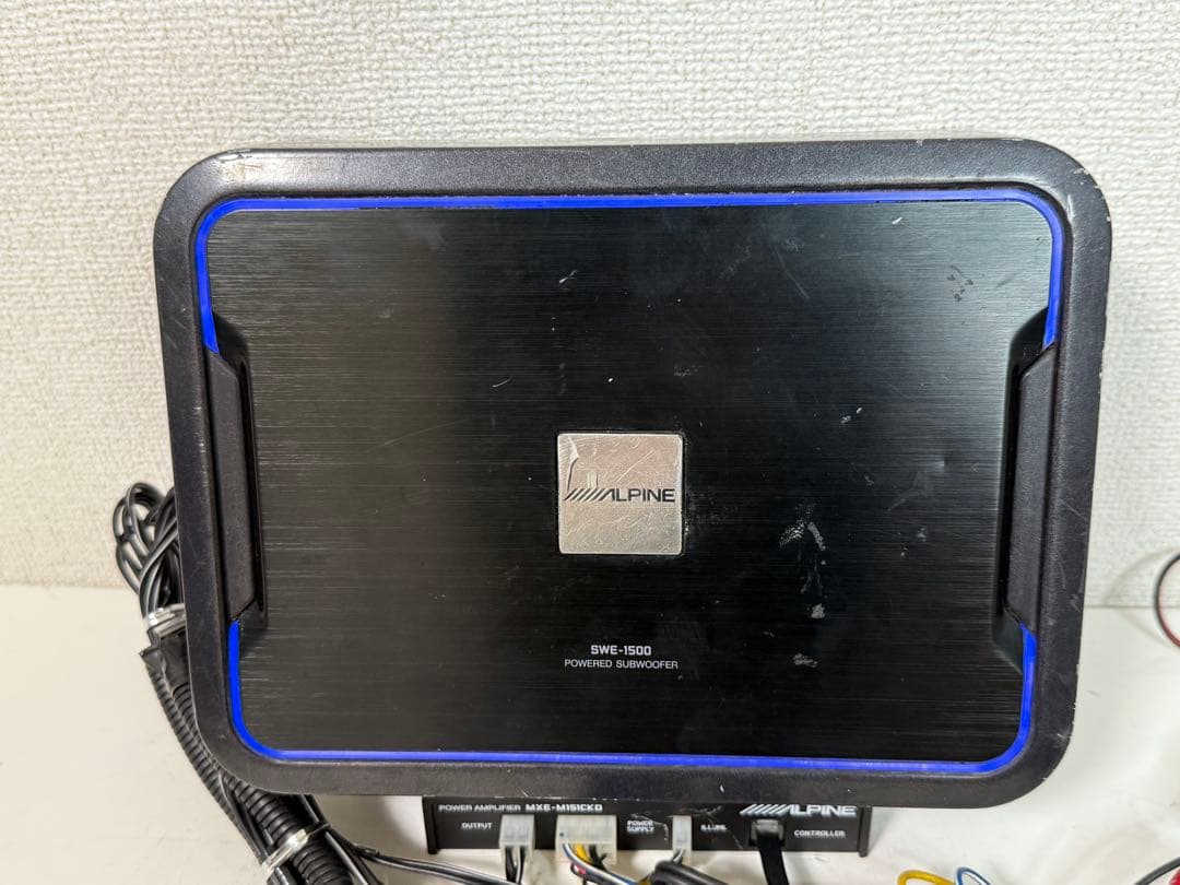 Alpine アルパイン SWE-1500 パワード サブウーファー アンプ