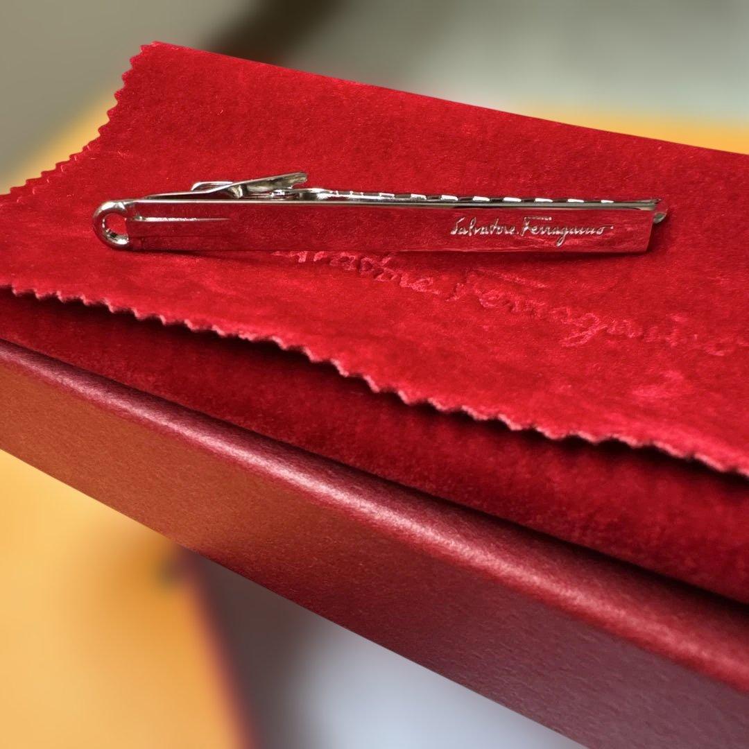 新品・未使用　Salvatore Ferragamo ネクタイピン