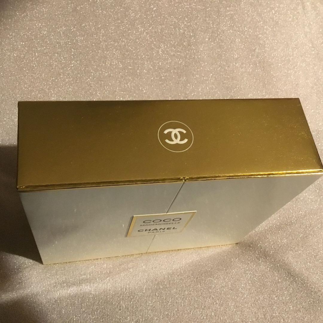 ♡ CHANEL ♡ ココ マドモアゼル ♡デュオコフレEDP＋ボディオイル
