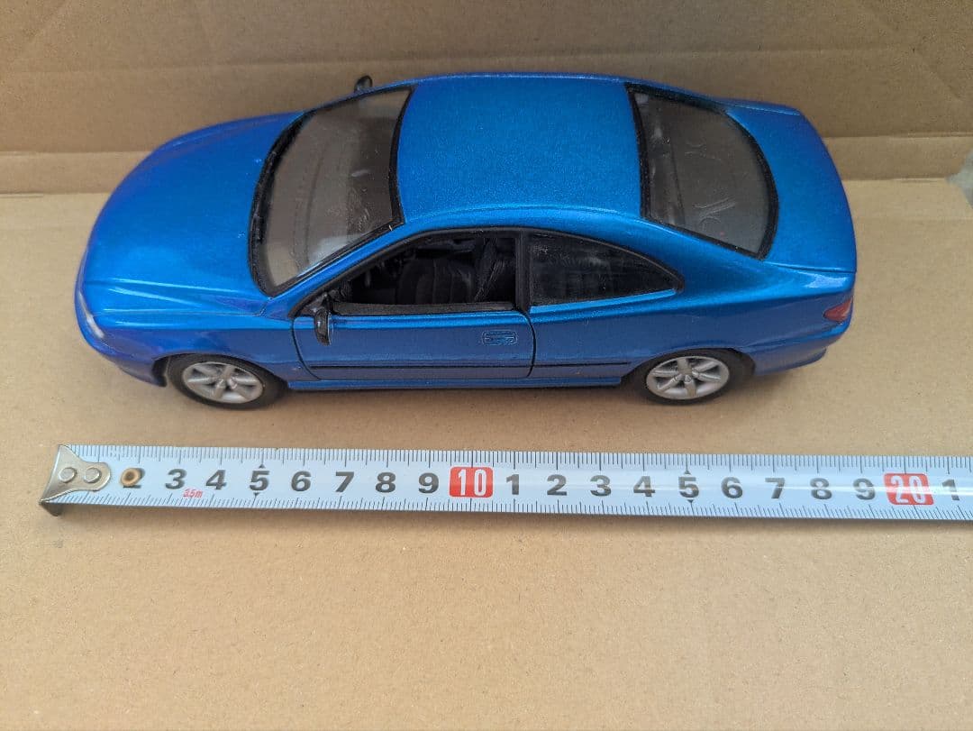 プジョー 406 クーペ　1/24　ミニカー　WELLY　ウィリー