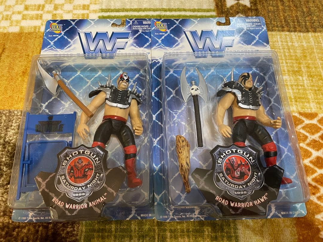 WWF ロード・ウォリアーズ　プロレスフィギュア