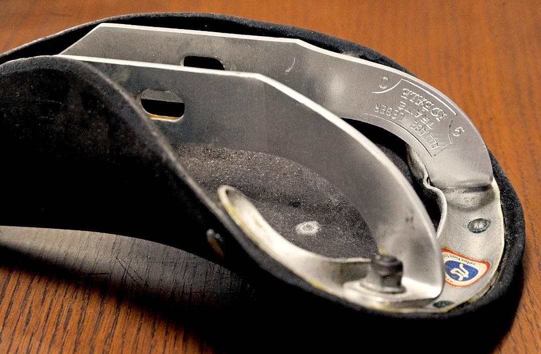 ★IDEALE 90　　【未使用品】　アルミ製支持台　コレクター用など　♪