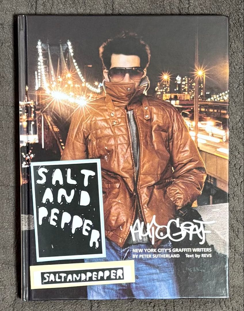 ステッカー付き‼️ 絶版‼️ Peter Sutherland 写真集