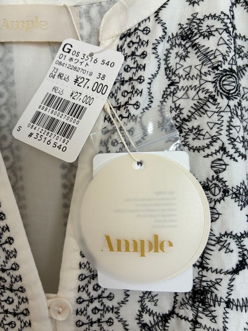 新品　ヤマダヤ　Ampleインド綿 刺繍ワンピース　フリーサイズ