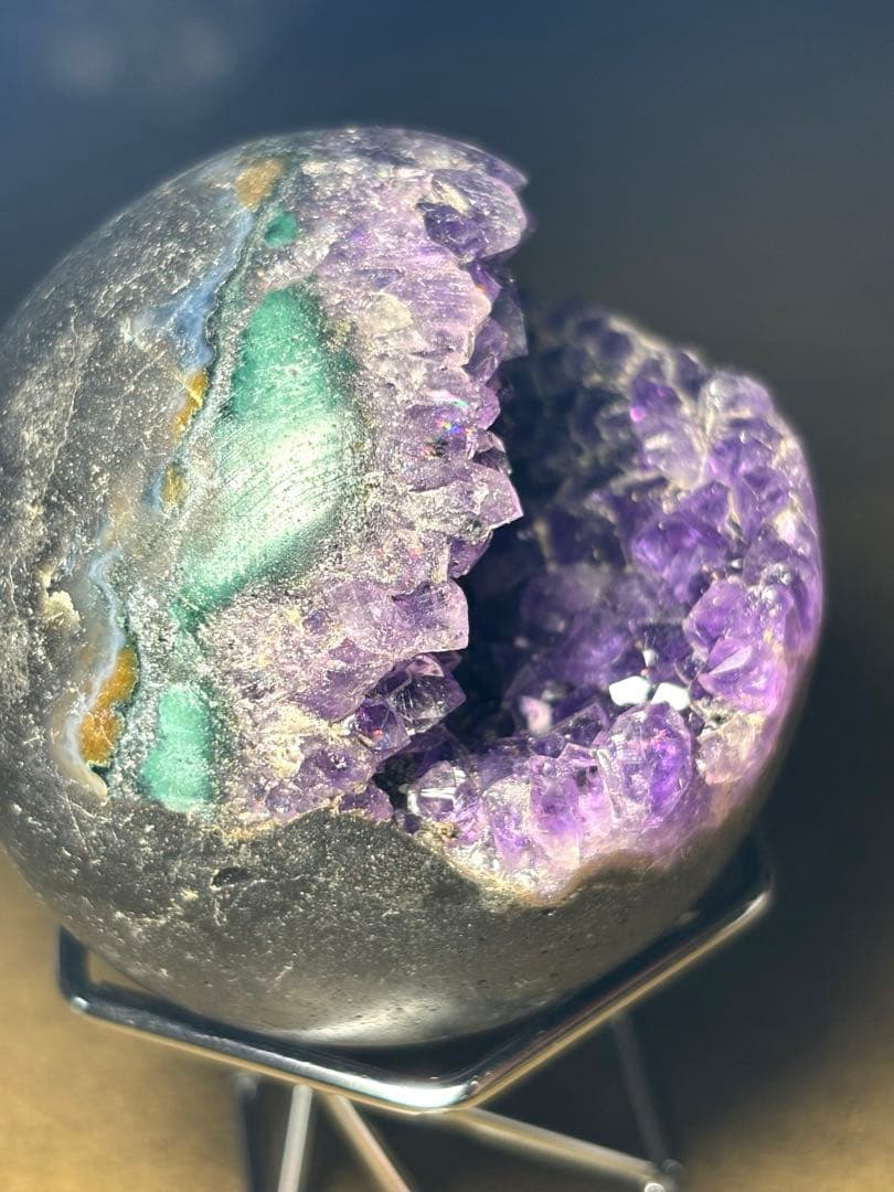 ウルグアイ産　アメジスト　笑口　スフィア　置物縦63.4×横62.6㎜（新品）