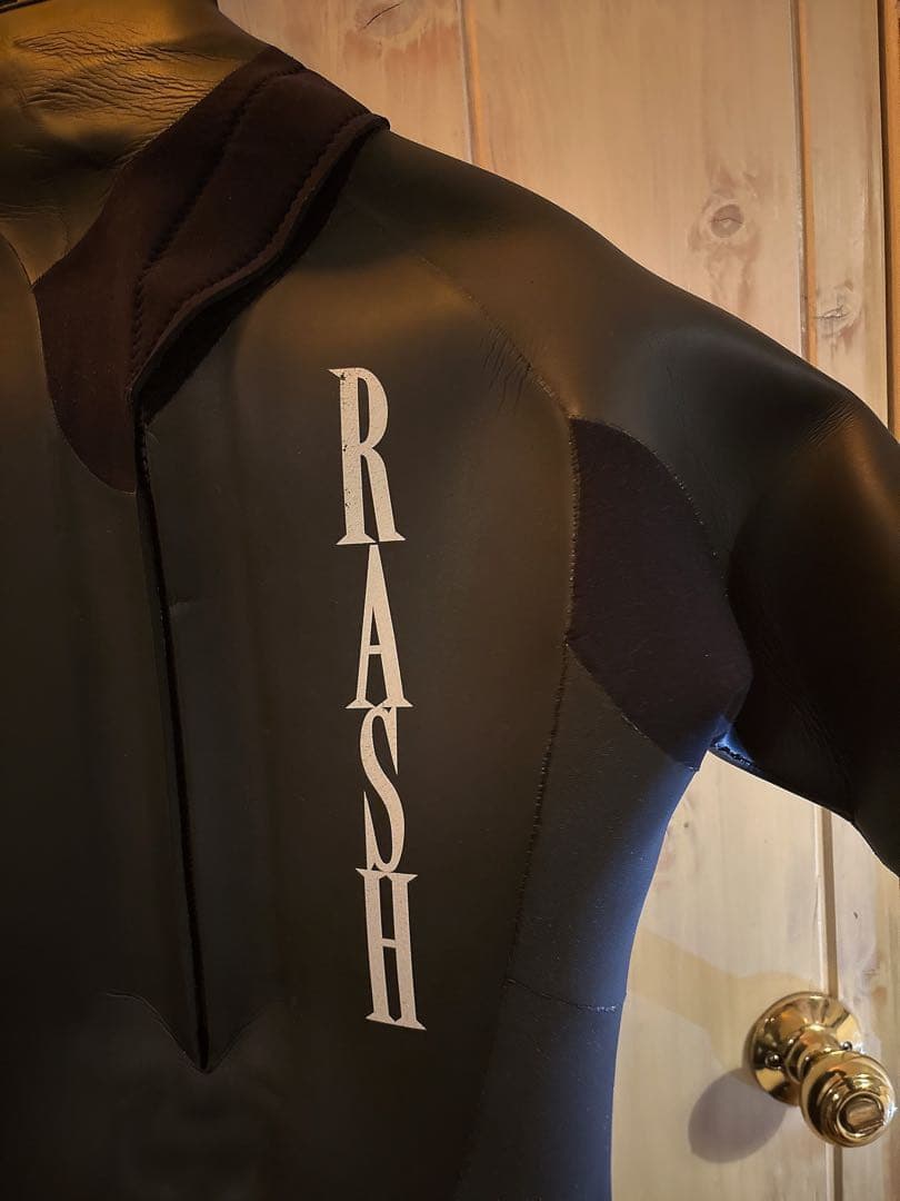 RASH セミドライ裏起毛フルスーツ　5㎜/3㎜メンズML