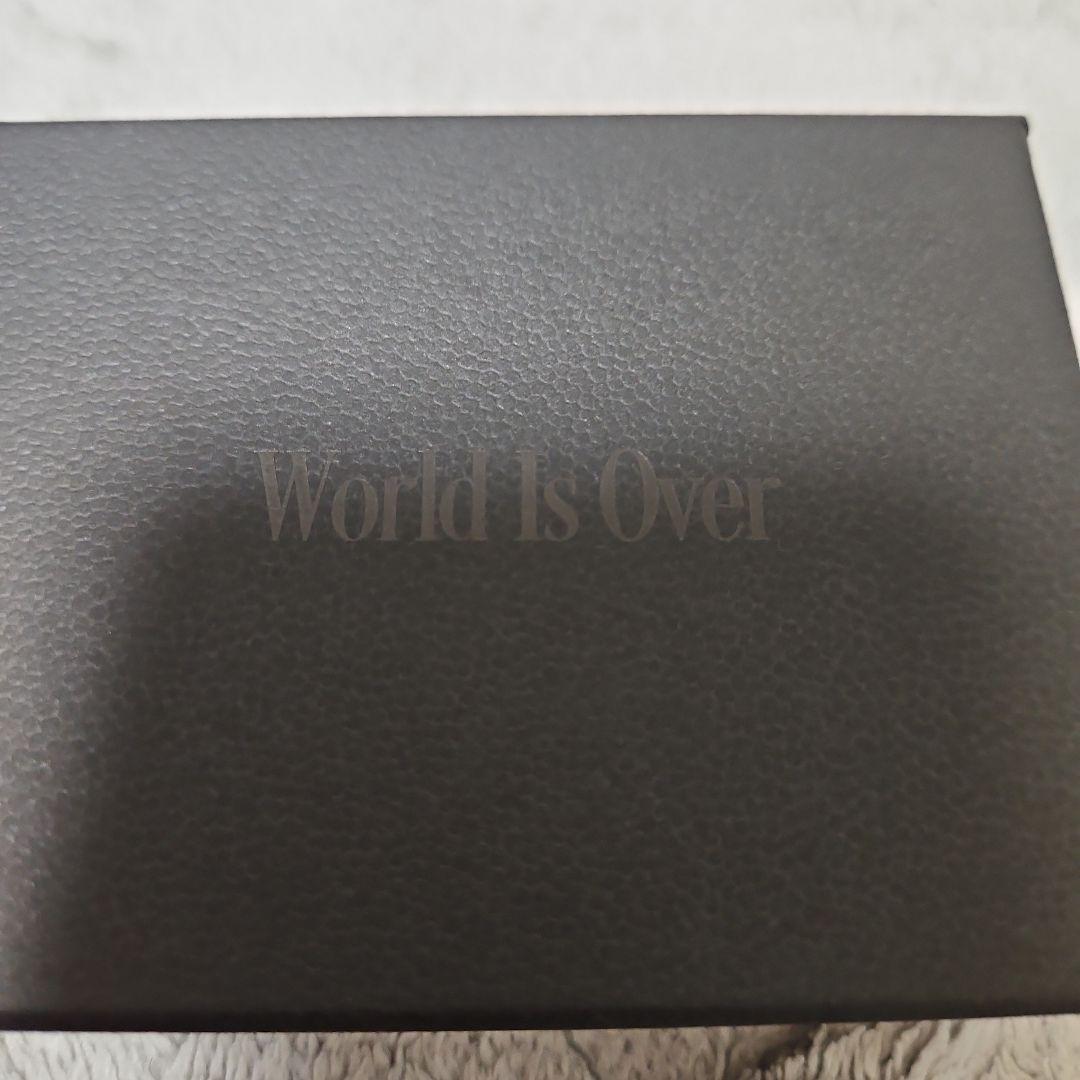 World Is Over クロスピアス