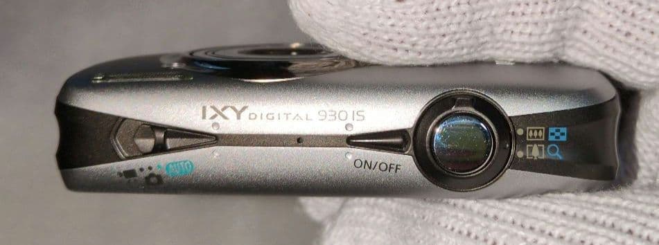 デジカメ　CANON　PC1437