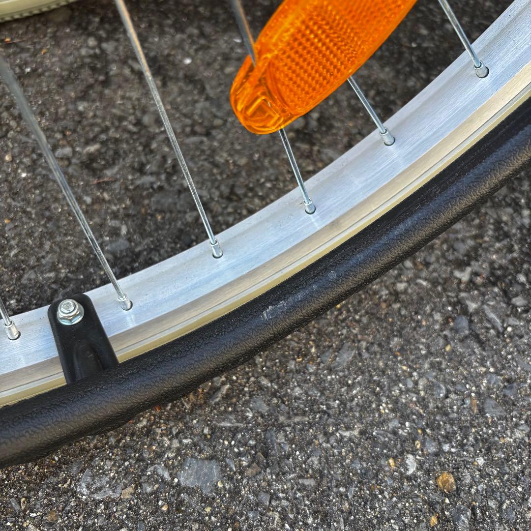 【美品】　車椅子 軽量　ケアテックジャパン　ハピネス　自走介助　アルミ製