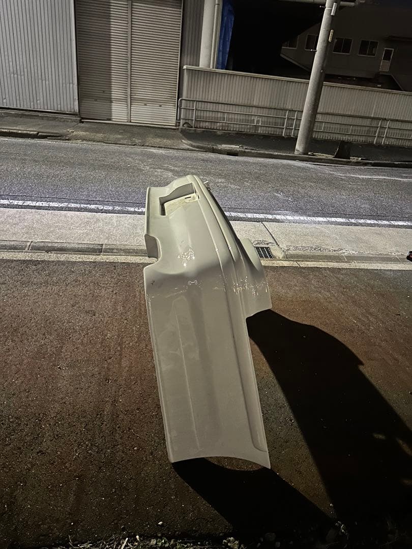 マークⅡリヤエアロ白色(040)塗装済み白色