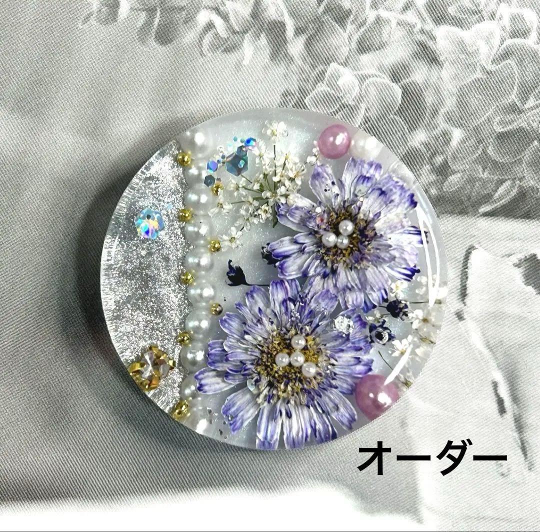 レジンヘアゴム・ポニーフック・ブローチ・ネックレス・ホルダーNo.851