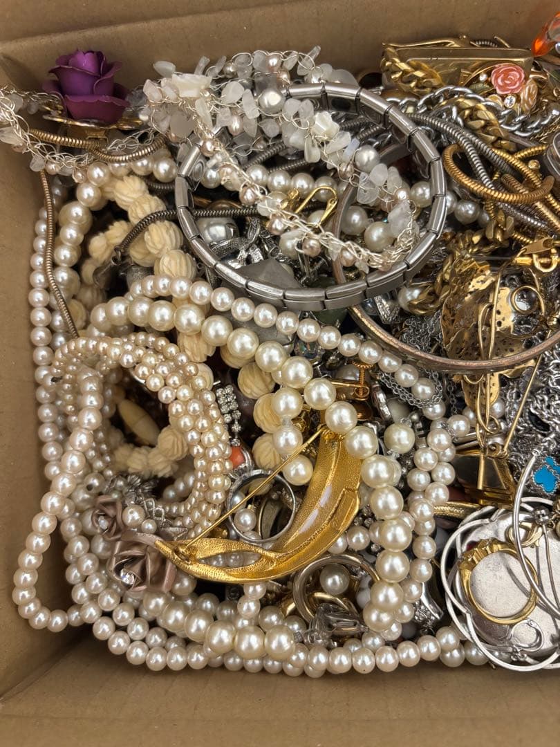 メッキアクセサリー　まとめ　約7キロ