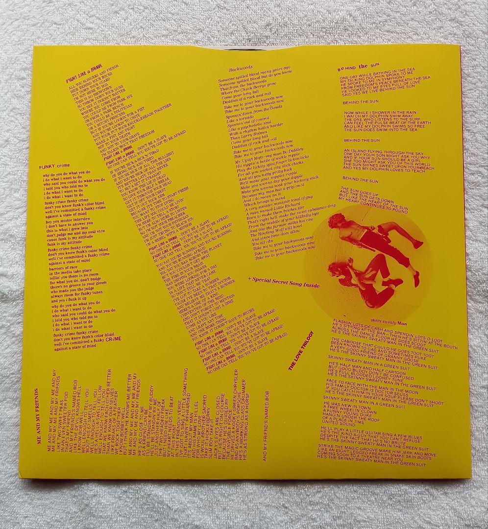 Red Hot Chili Peppers / The Uplift Mofo…