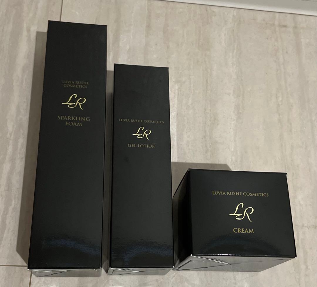 アミン　LRコスメシリーズ(新品未使用品3点)