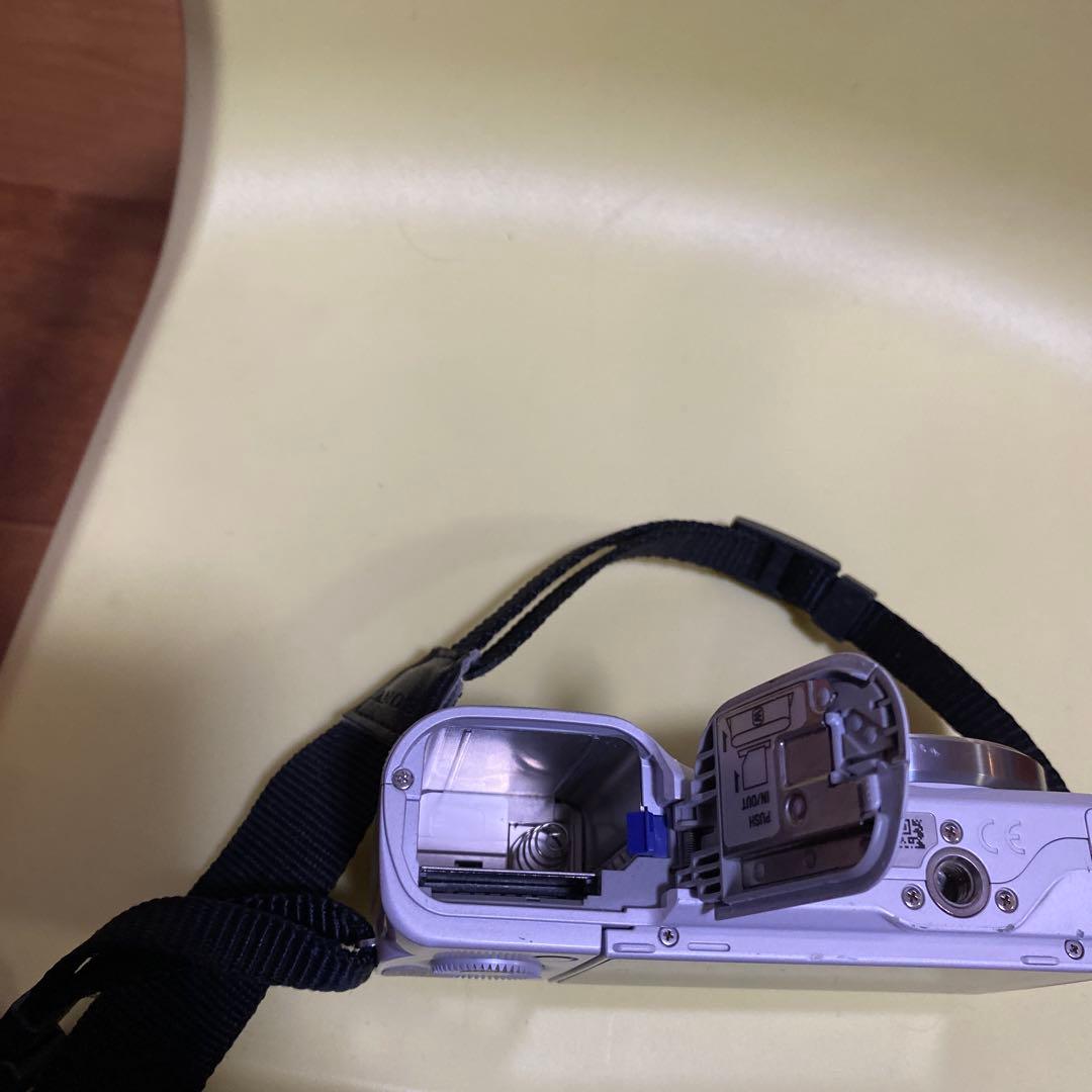 ソニーのミラーレス一眼カメラ、NEX-3ジャンク品