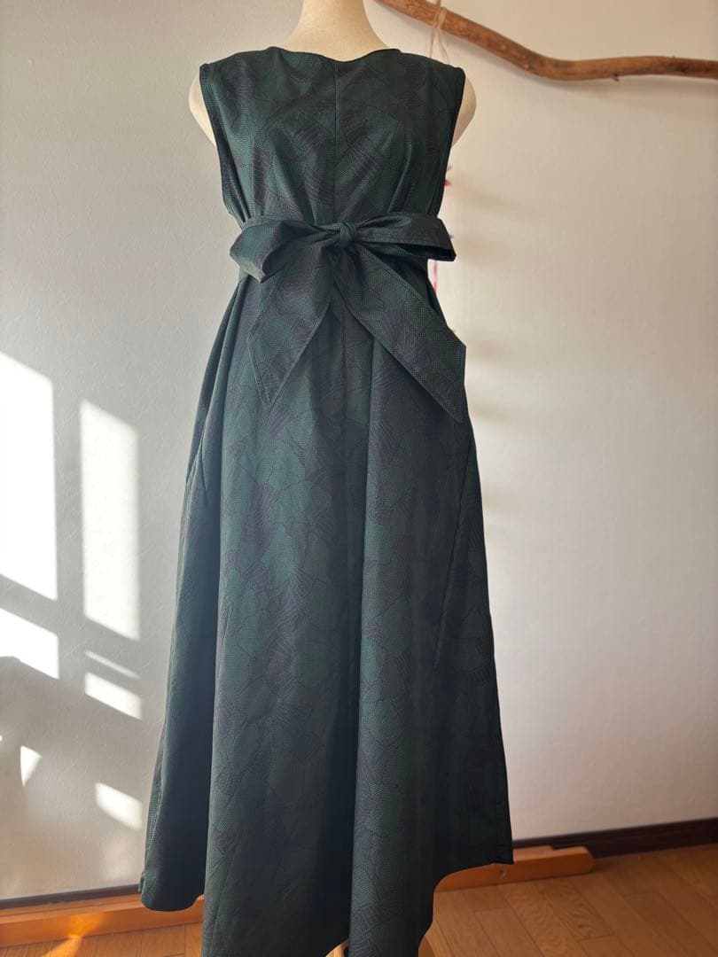 新品　大島紬　着物リメイクワンピース　グリーン