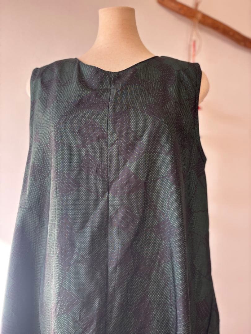 新品　大島紬　着物リメイクワンピース　グリーン