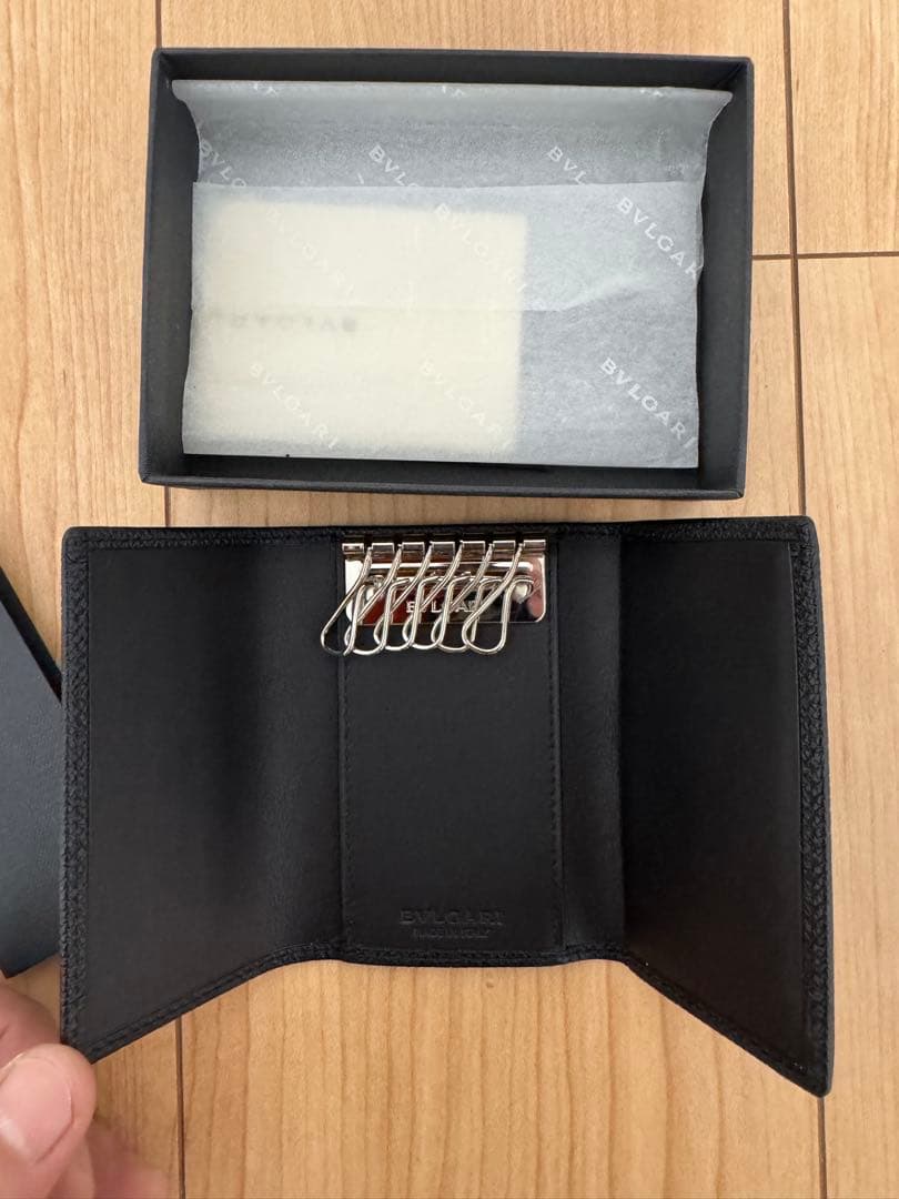 (最終価額) BVLGARI ブラック レザー キーケース