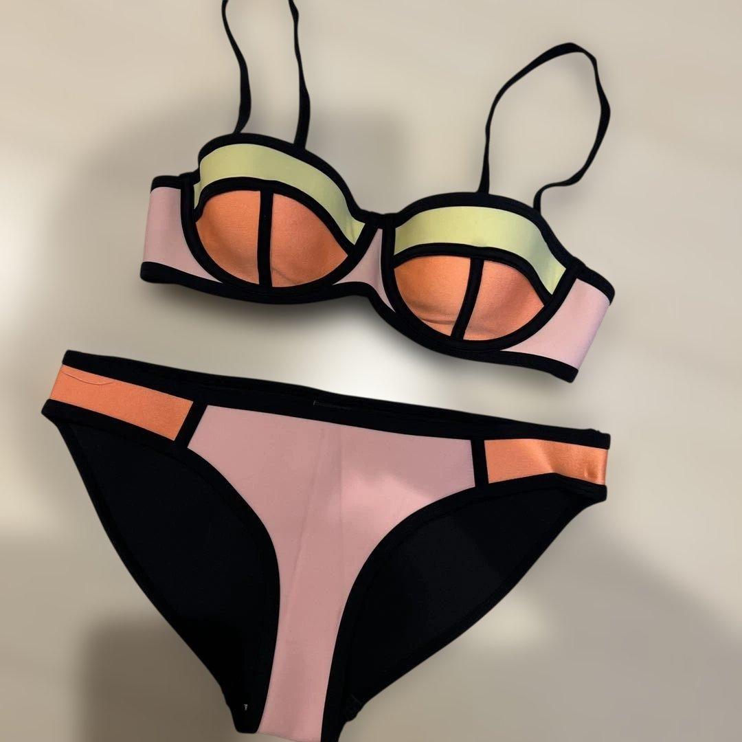 トライアングル 水着 正規品 TRIANGL