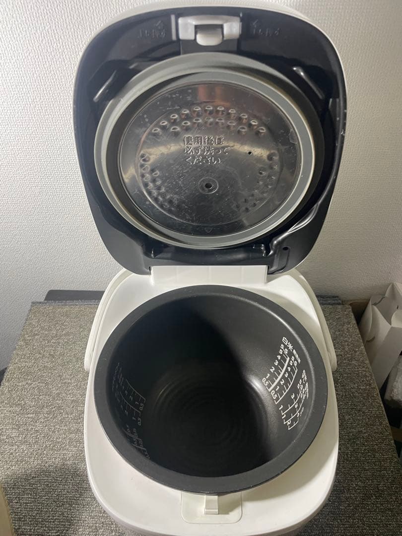 2021年製 東芝「炎匠炊き」5.5合炊きIH炊飯器