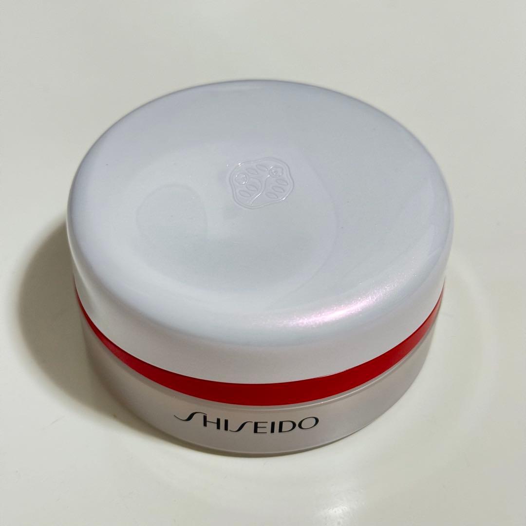 ル・レオスールデクラ ＋ SHISEIDO エッセンススキンセッティングパウダー