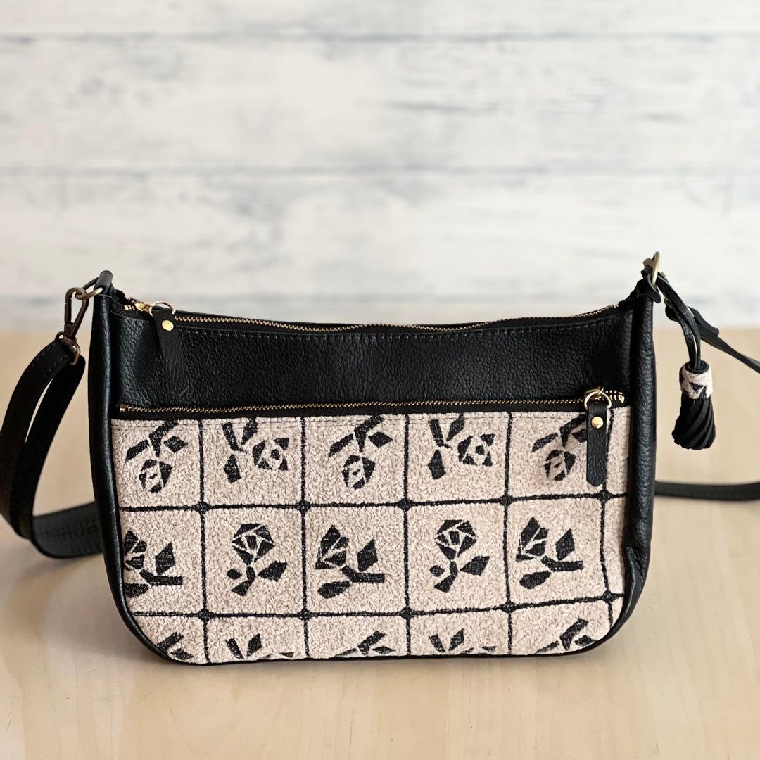 本革&Lulu beigeショルダーバッグ　RB512-132