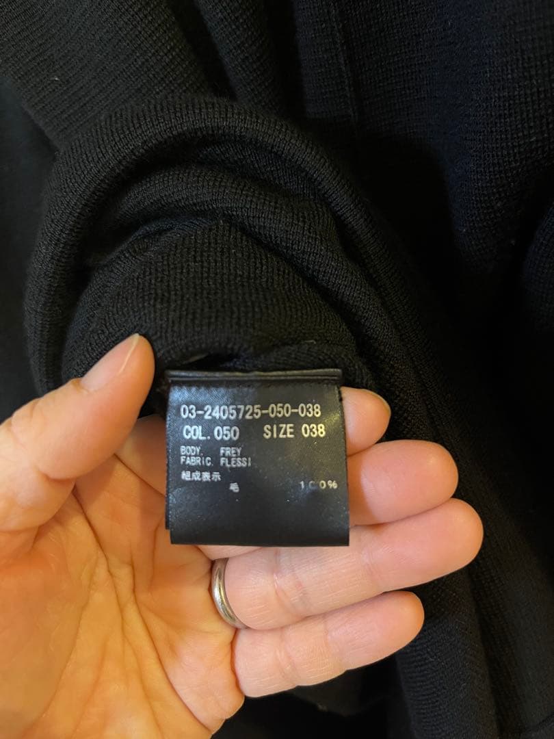 黒 ニットワンピース タートルネック