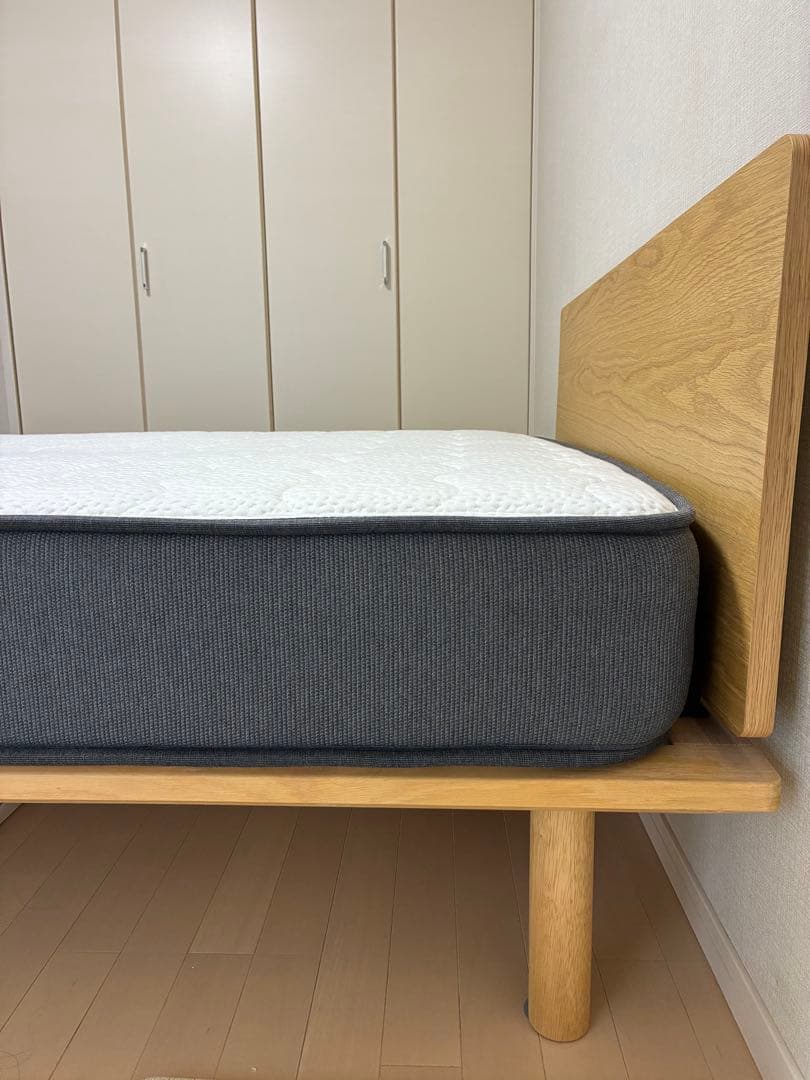 【写真追加】（美品）NELL セミダブル マットレス