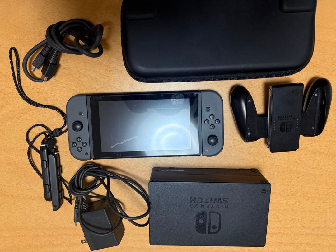 Nintendo Switch グレー 本体 ACアダプター付き　箱無し