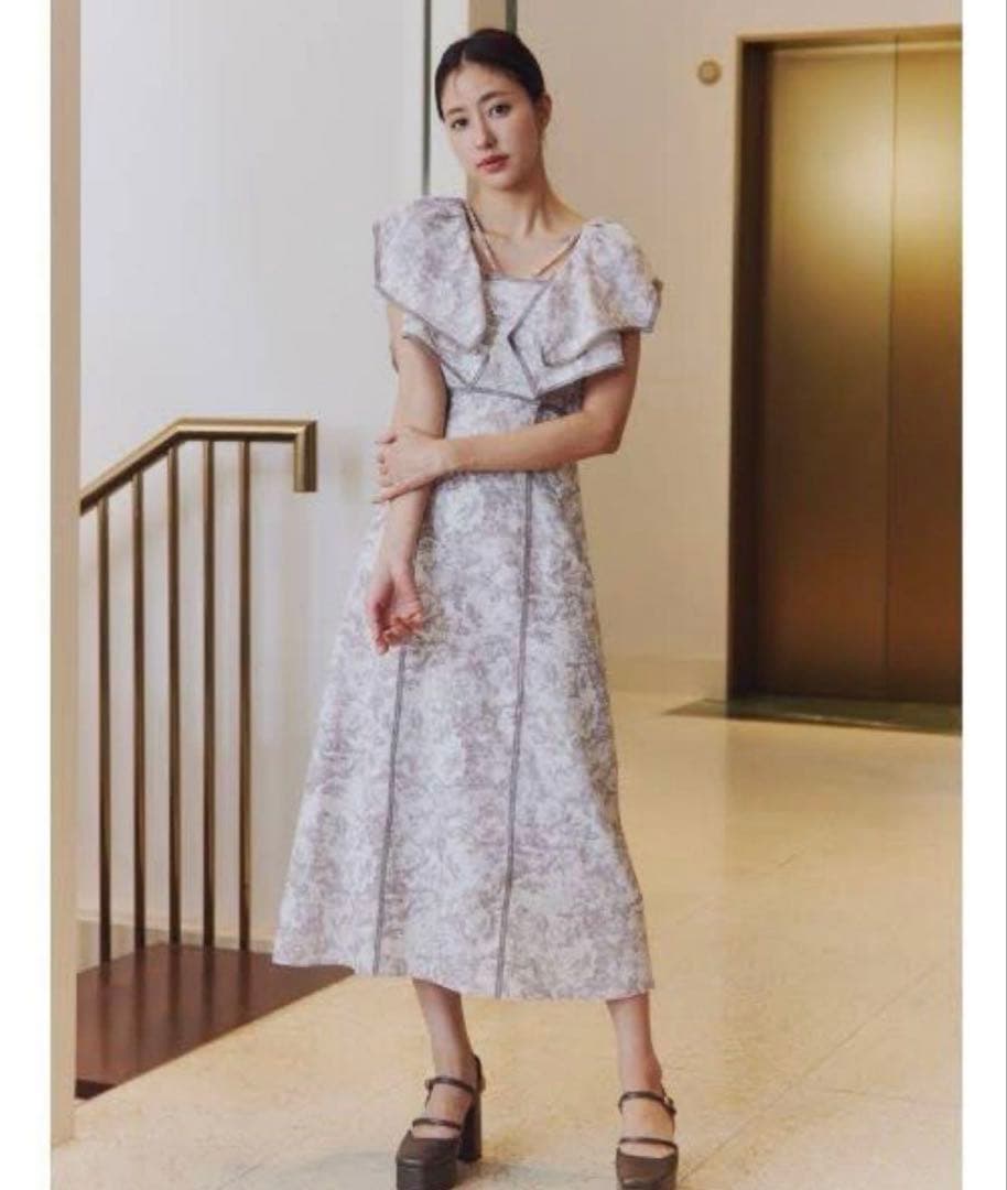 SNIDEL ラッフルカラーワンピース