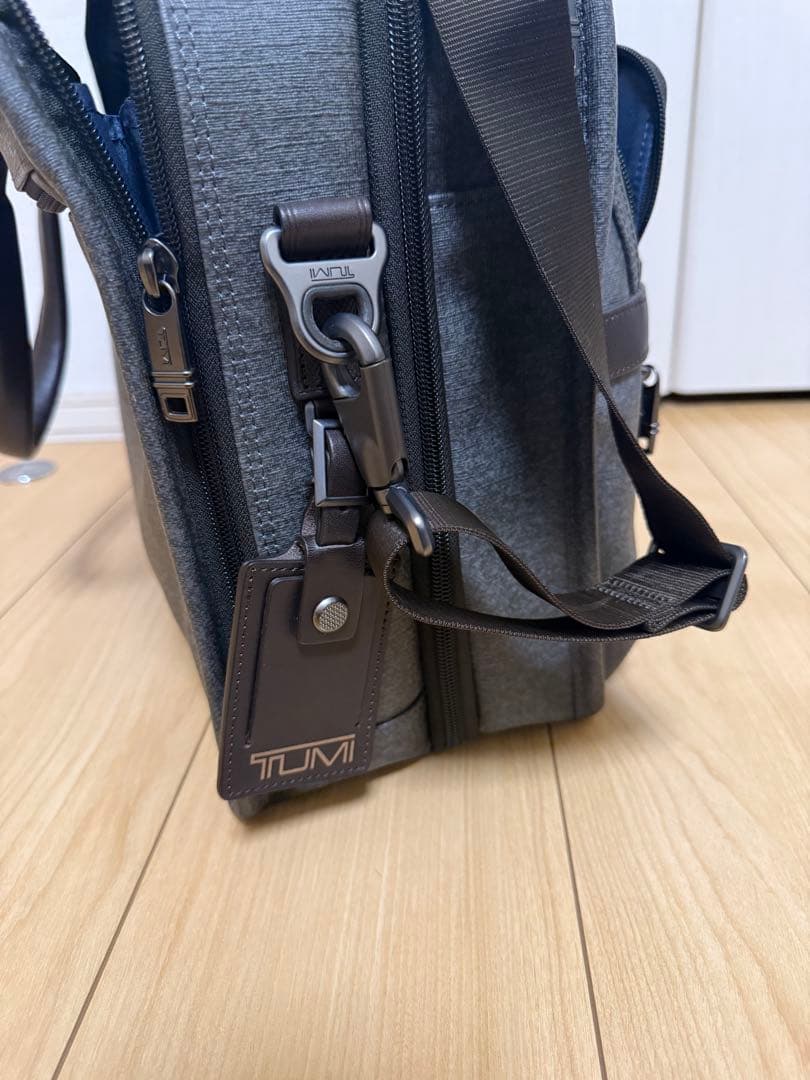 TUMI ビジネスバック